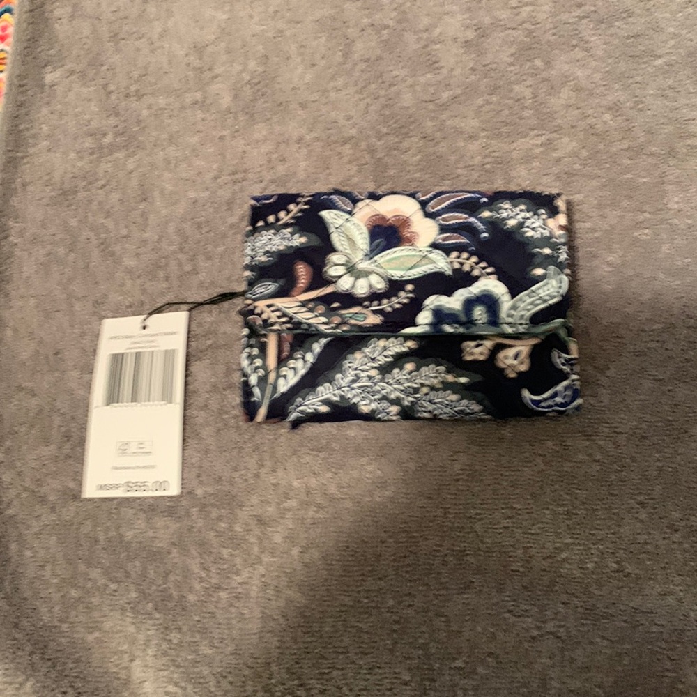 Java Navy Camo RIFD Riley Compact Wallet nwt